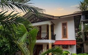 Manel Eco Lodge, Kathaluwa